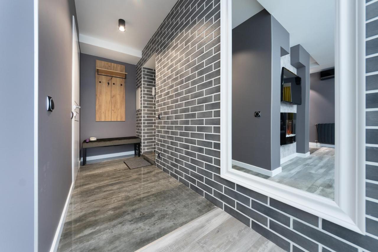 Luxrent Apartments on Lesi Ukrainki - Kiev Extérieur photo