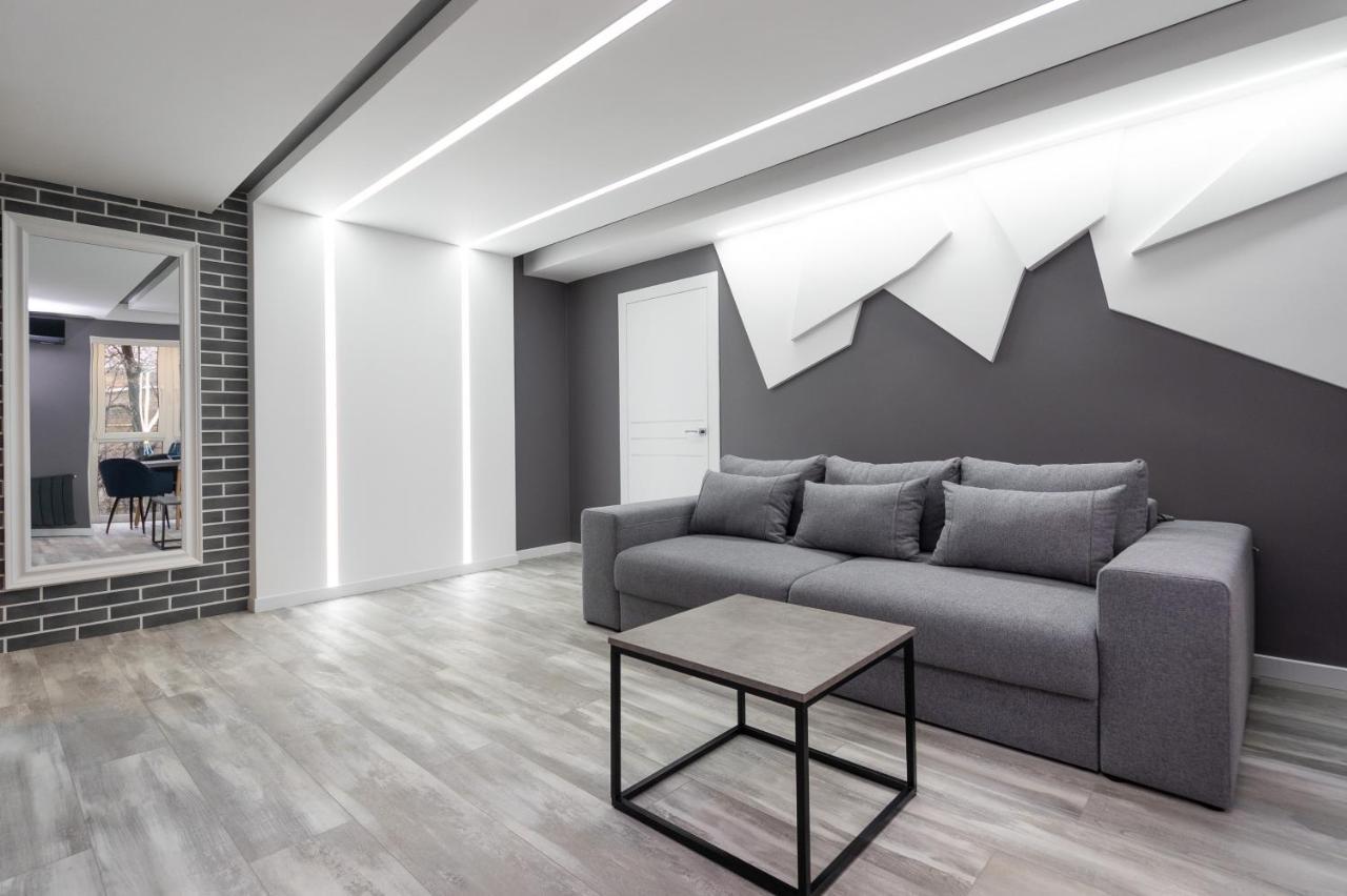 Luxrent Apartments on Lesi Ukrainki - Kiev Extérieur photo