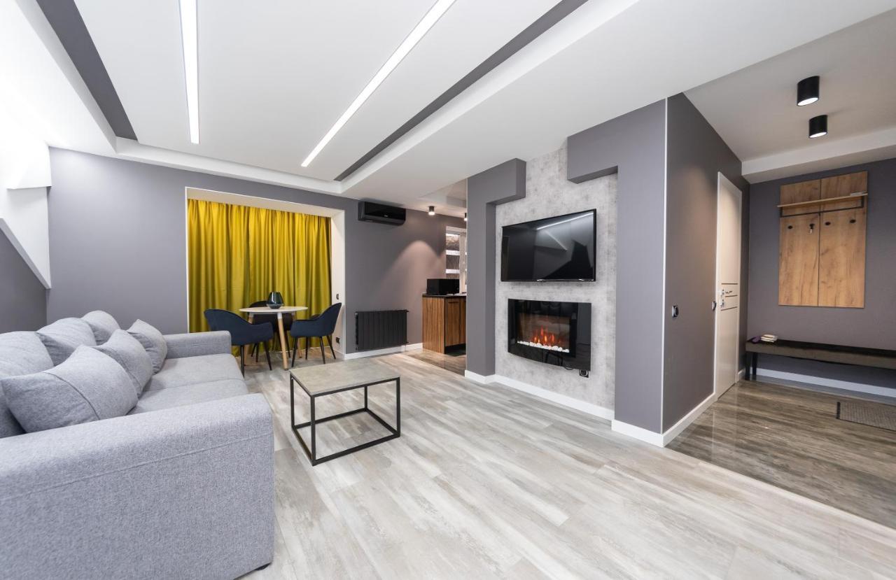 Luxrent Apartments on Lesi Ukrainki - Kiev Extérieur photo