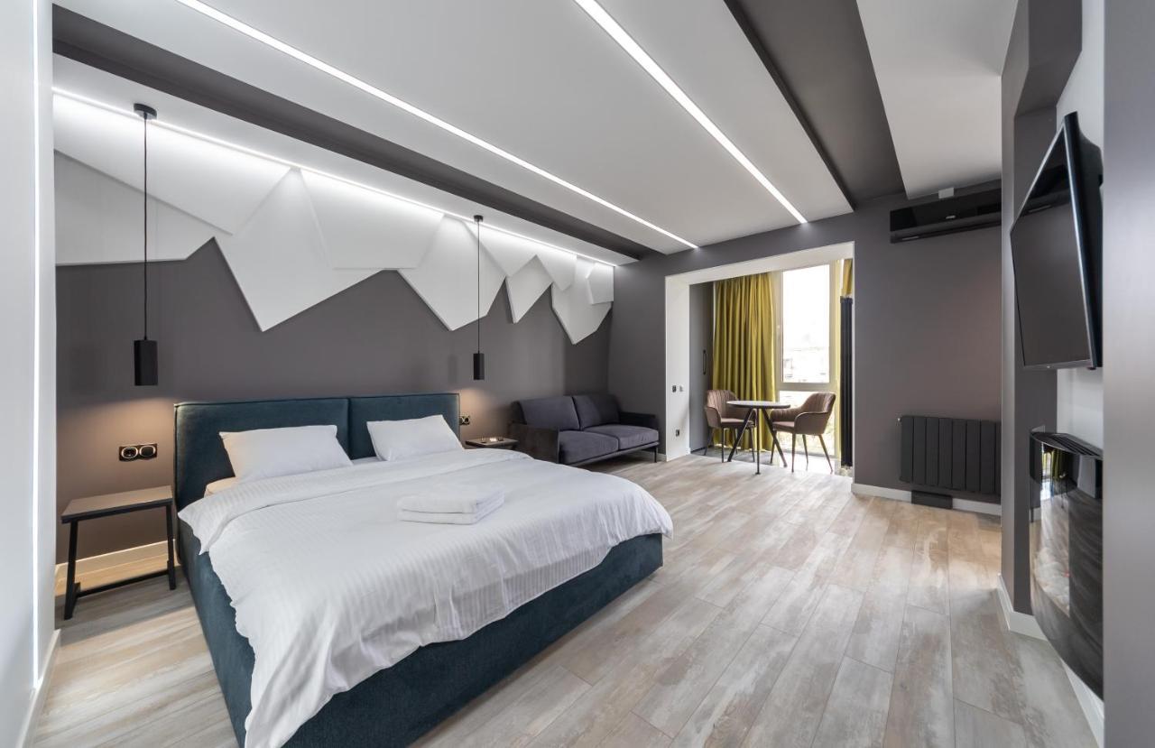 Luxrent Apartments on Lesi Ukrainki - Kiev Extérieur photo