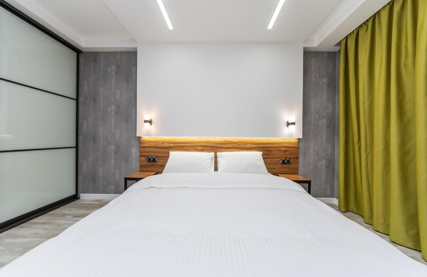 Luxrent Apartments on Lesi Ukrainki - Kiev Extérieur photo