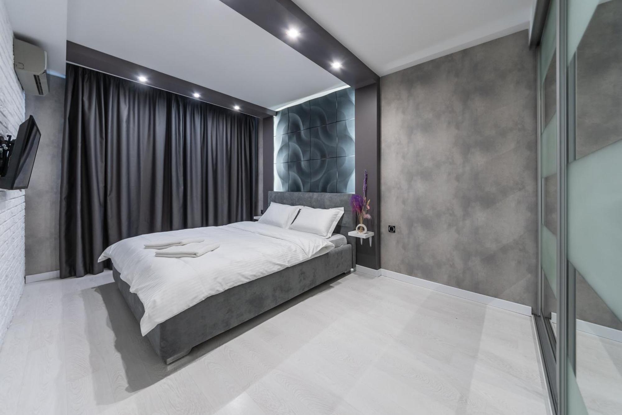 Luxrent Apartments on Lesi Ukrainki - Kiev Extérieur photo